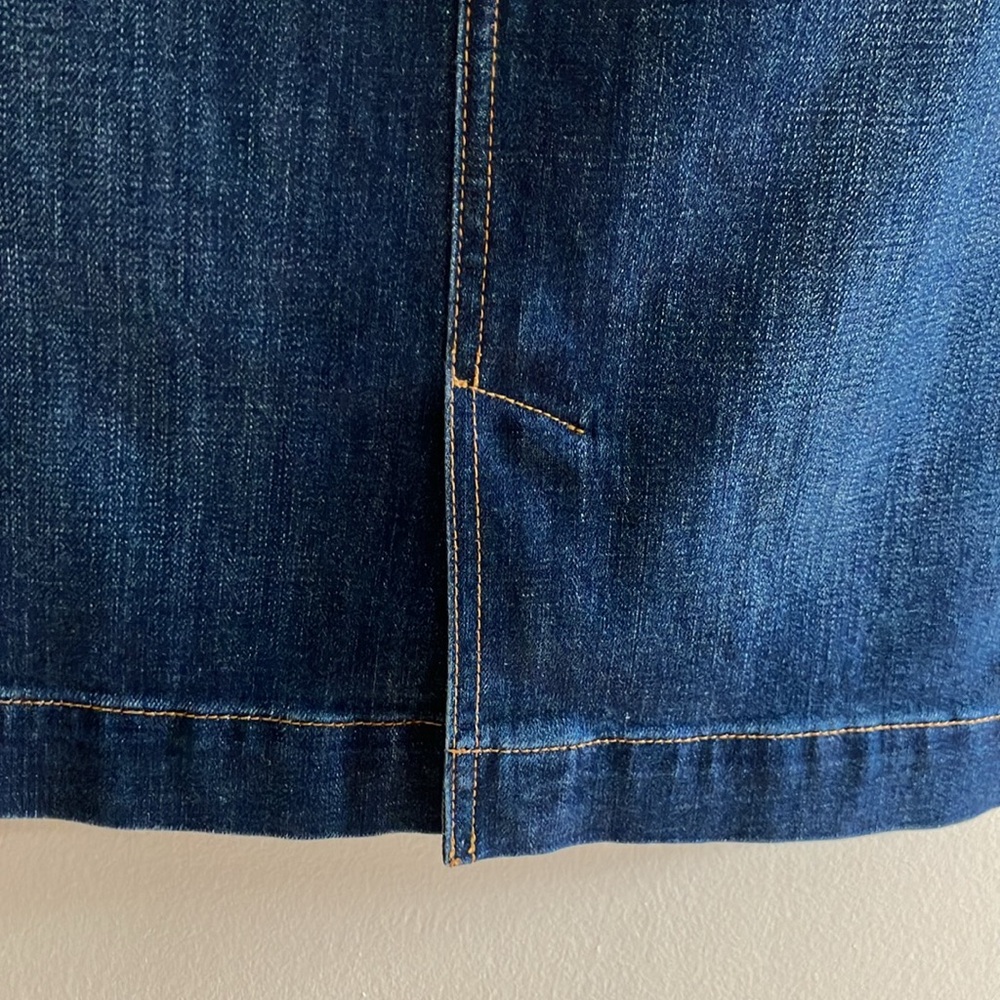 Talbots EUC Petite Denim Pencil Skirt - Picture 5 of 9